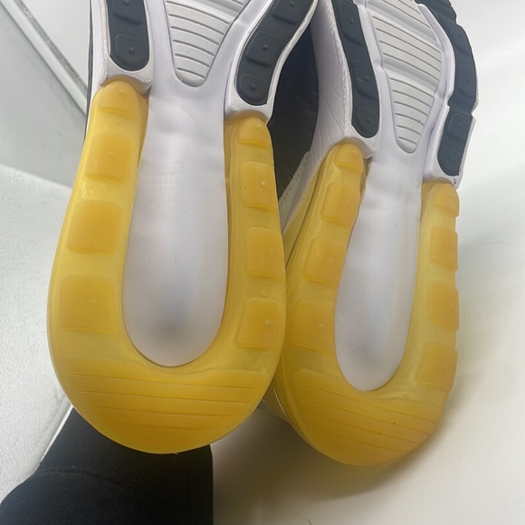 Men’s Nike AirMax 270 Yellow/Black/White DO5849-001 USED Size 13 - Picture 7 of 10